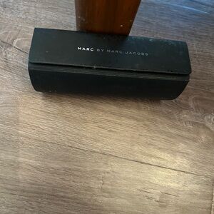 EUC Marc by Marc Jacob’s eyeglass case